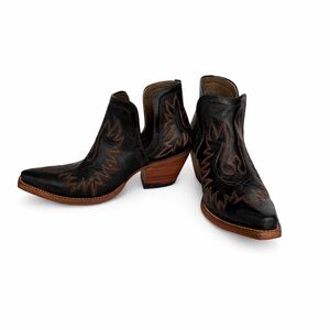 Ariat Black and Brown Western Ankle Boots Dixon Booties